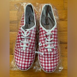 Tiny toes women’s sneakers